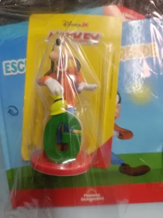 Figura Mickey Mouse Disney Jr. Goofie letra G