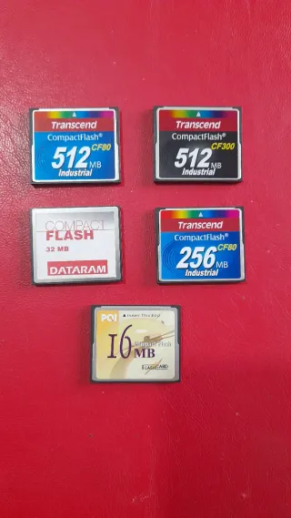 Lotto schede memoria varie marche