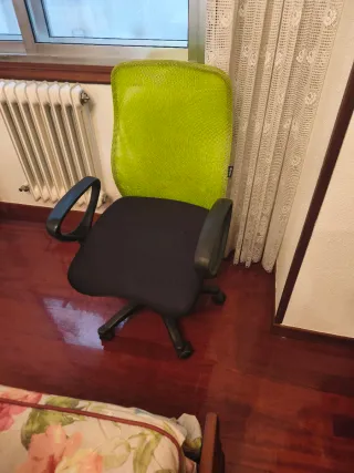 Silla de oficina ergonómica