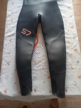 Neopreno Orca S7 Talla 7 Impecable y sin "uñazos"