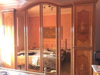 Armadio camera da letto con specchi