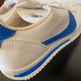 Zapatillas Nike Cortez Blancas y Azul