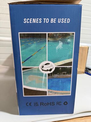 Robot Limpiafondos Blanco y Negro