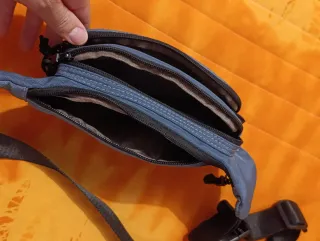 Bandolera azul nueva