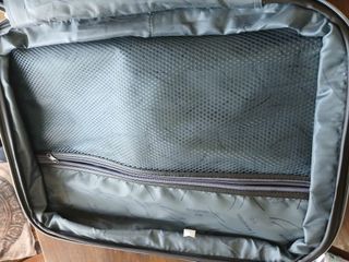 Maleta de viaje negra