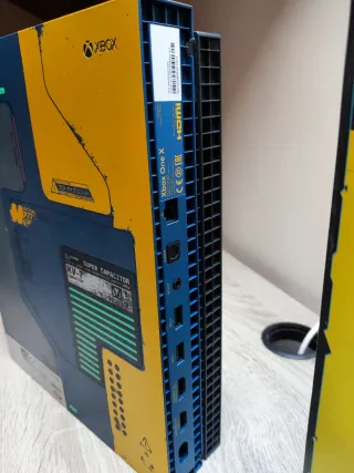 Xbox One X Edición Cyberpunk 2077