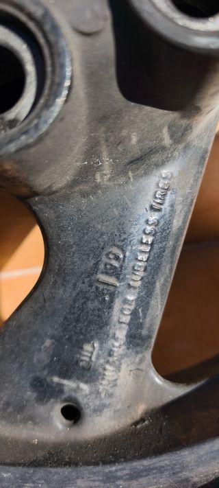 Llanta brembo Trasera Monster