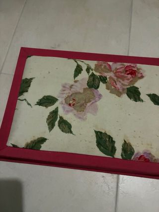 Caja Vintage Flores Rosas