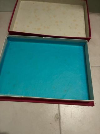 Caja Vintage Flores Rosas