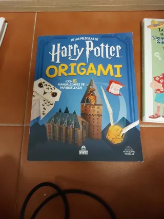 Harry Potter Origami: ¡Con 15 manualidades de p...