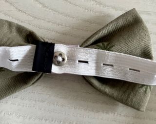 Pajarita artesanal de loneta estampado weed