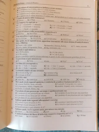 N.2 libri test d'ingresso università varie facoltà