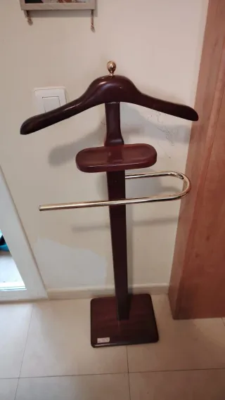 Galán de noche madera y metal