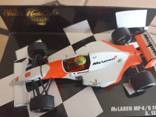 Coche Minichamps 1:43 McLaren MP4-8 Ford A.Senna
