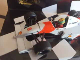 Coche Minichamps 1:43 McLaren MP4-8 Ford A.Senna