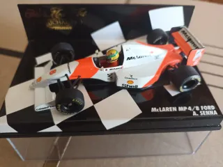 Coche Minichamps 1:43 McLaren MP4-8 Ford A.Senna
