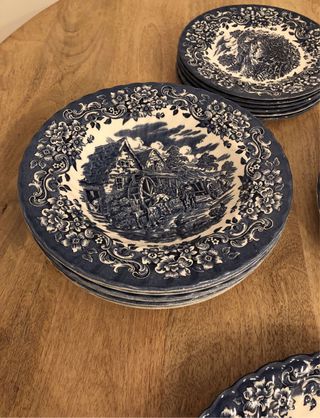 Conjunto Louça Azul e Branco Red River