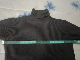 Jersey cuello alto de Hugo BOSS Talla S