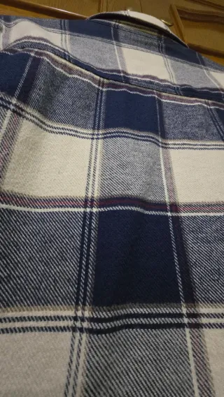 Sobrecamisa ZARA cuadros beige y azul