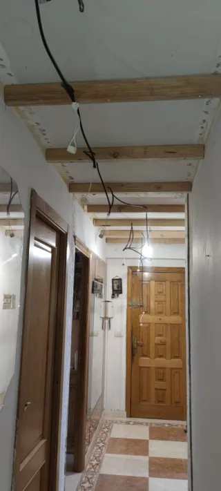 Manitas a domicilio: Pintor, portes y más