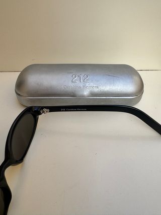 Gafas de sol Carolina Herrera 212 Negras