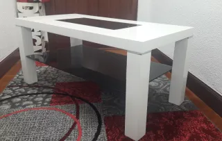 Mesa de centro diseño lacada y cristal negro