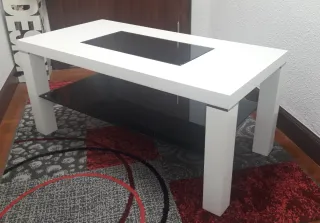 Mesa de centro diseño lacada y cristal negro