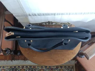 Bolso Negro Piel V&L