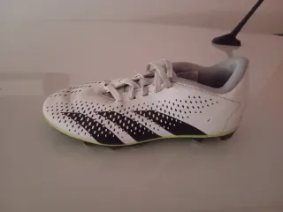 Botas de fútbol Adidas Blancas