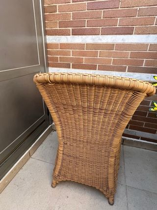 Pareja sillones de ratan para jardín