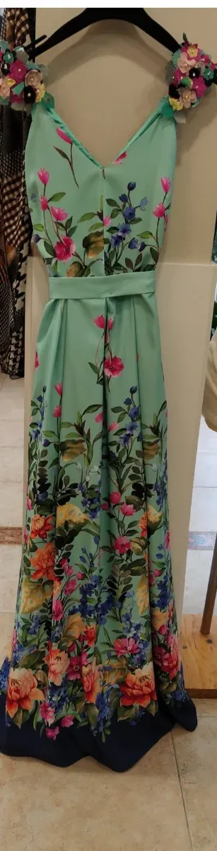 Vestido fiesta/boda evassé floral T.42