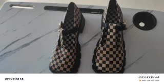 Zapatos Mary Jane Cuadros Beige y Negro