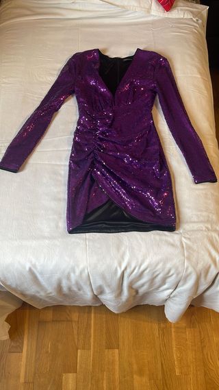 Vestido Morado Lentejuelas Talla XS