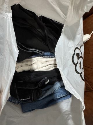 Pantalones vaqueros y de tela