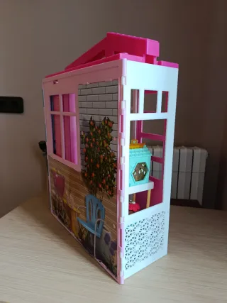 Casa Barbie con bambola piccola