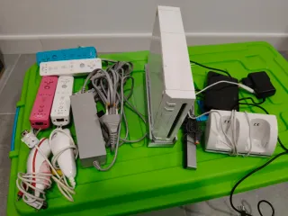 Consola Nintendo Wii Blanca + Accesorios