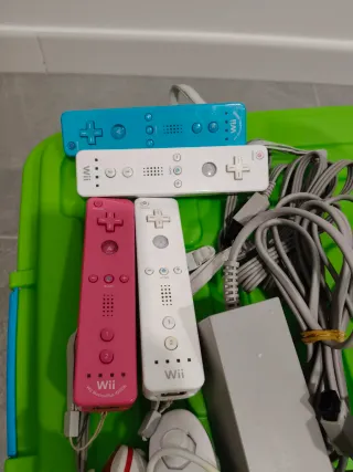 Consola Nintendo Wii Blanca + Accesorios