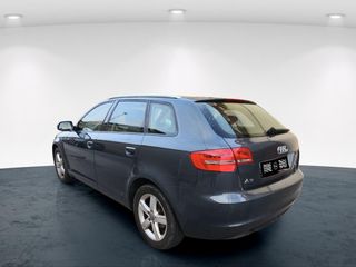 Audi A3 Sportback 1.6 TDI 105cv Attraction