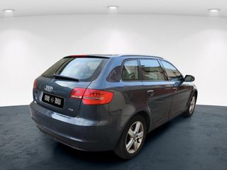 Audi A3 Sportback 1.6 TDI 105cv Attraction