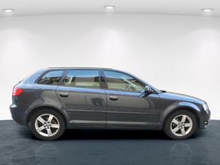 Audi A3 Sportback 1.6 TDI 105cv Attraction