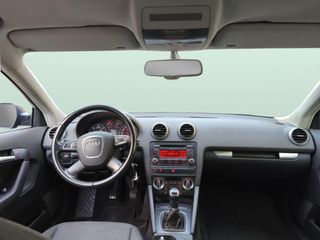 Audi A3 Sportback 1.6 TDI 105cv Attraction