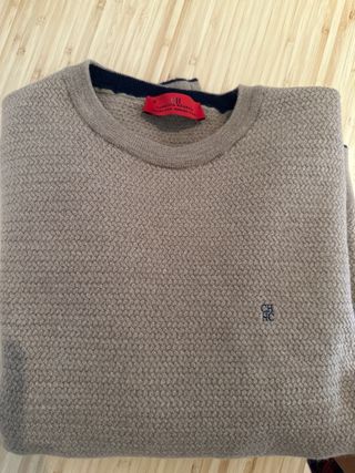 Jersey Carolina Herrera Beige.