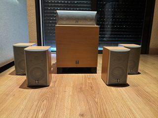 Sistema Altavoces Yamaha 5.1 + Subwoofer madera