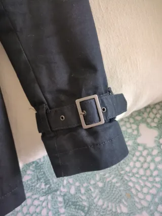 Gabardina Zara Man Negra
