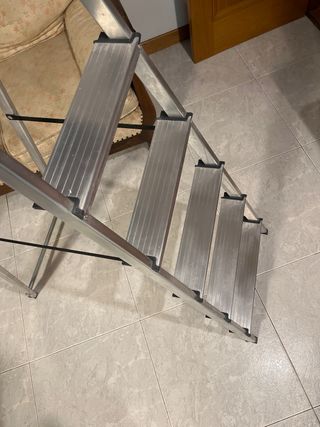 Escalera aluminio plegable
