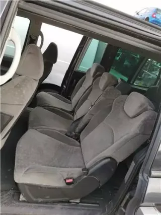 Asientos Peugeot 807 (2003)