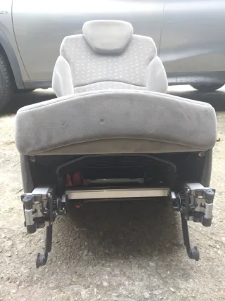 Asientos Peugeot 807 (2003)