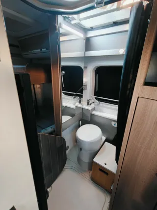 Adriá twin 600 SPT Family