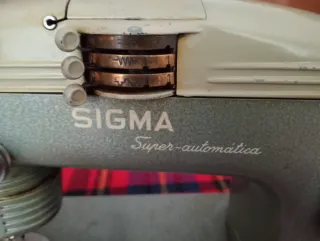 Máquina de coser Sigma Super Automática