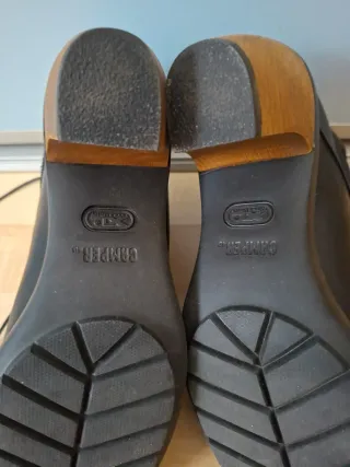 Botines Camper piel negros talla 40